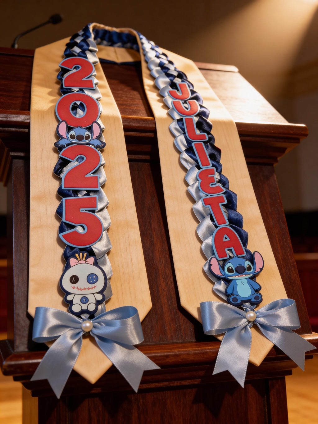 Lilo & Stitch Graduation Lei – Hawaiian Inspired Graduation Lei