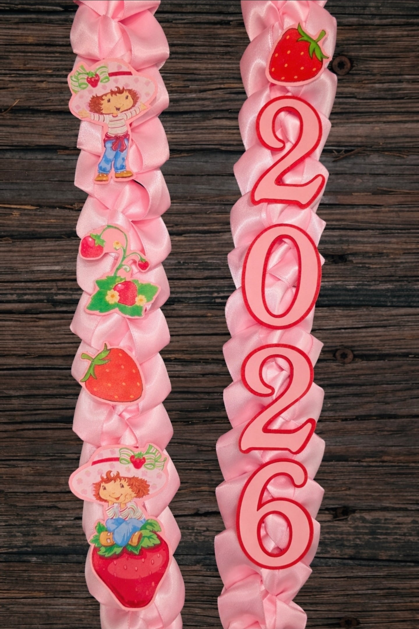 Strawberry Shortcake Graduation Lei – Strawberry Shortcake Lei
